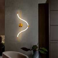 GLORIFY Wall Light by Lampadom - close-up