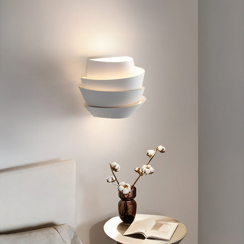 GWYN Wall Light by Lampadom - scale reference