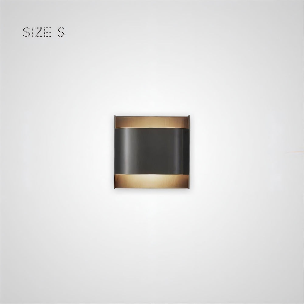 HILBERT Wall Light by Lampadom - scale reference