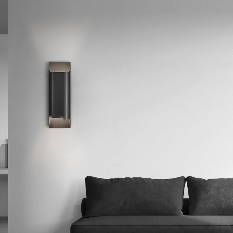 HILBERT Wall Light by Lampadom - angle view