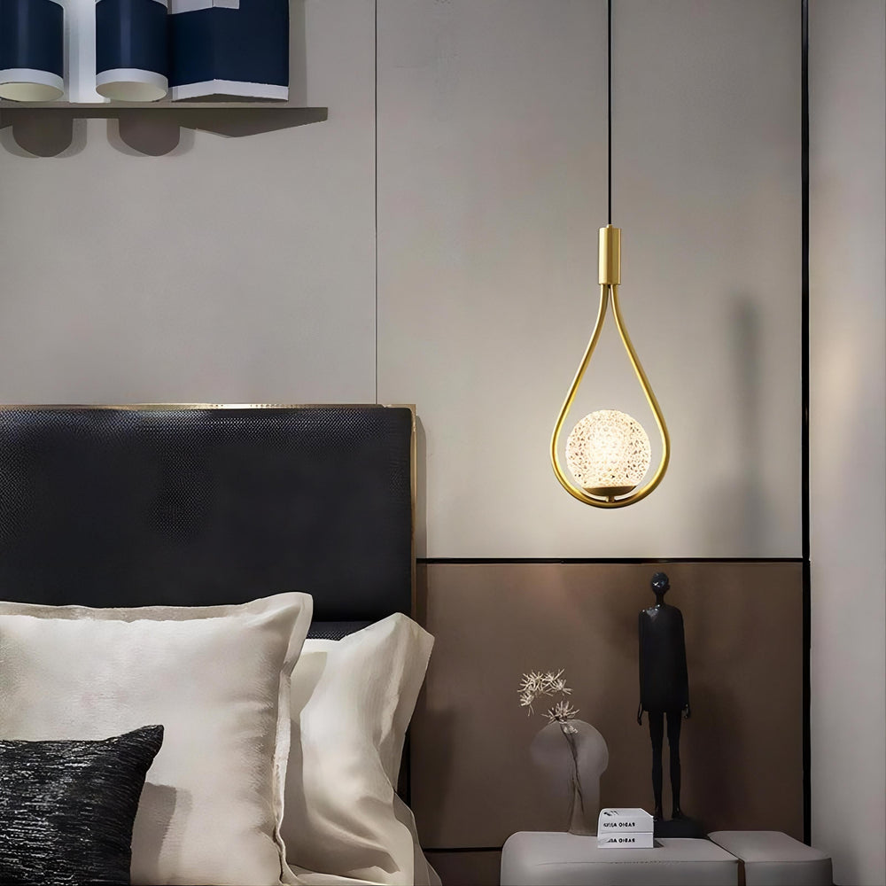 HOOP DROP LUX Pendant by Lampadom - scale reference