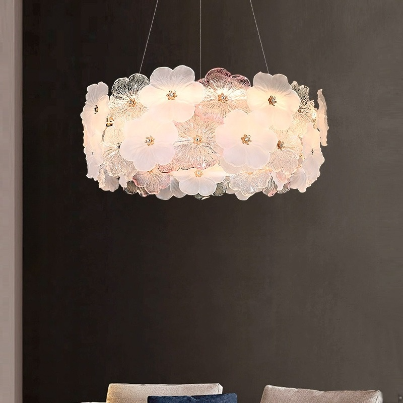 IVET B Chandelier by Lampadom - side view