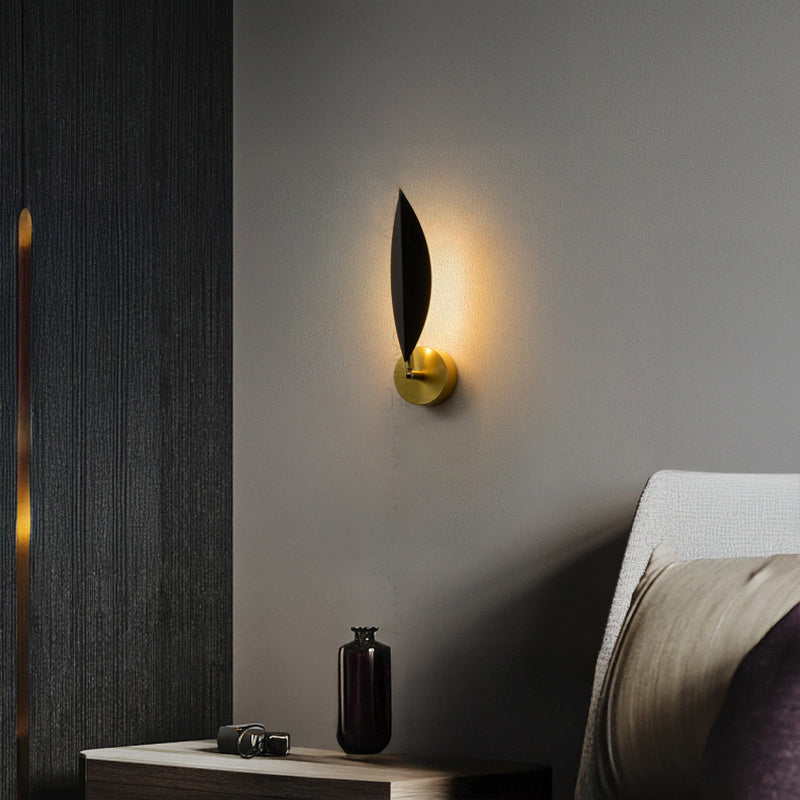 IVY Wall Light by Lampadom - side view