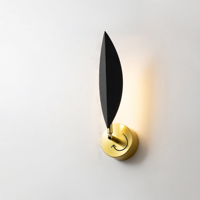 IVY Wall Light by Lampadom - scale reference