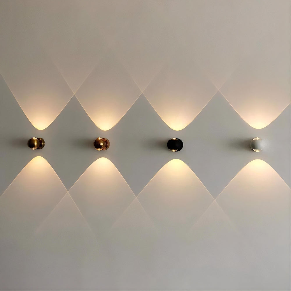 JOSS B Wall Light by Lampadom - detail view