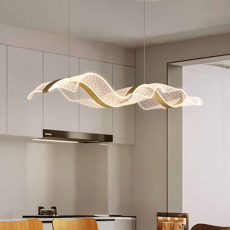 LARSERIC B Linear Chandelier by Lampadom - close-up