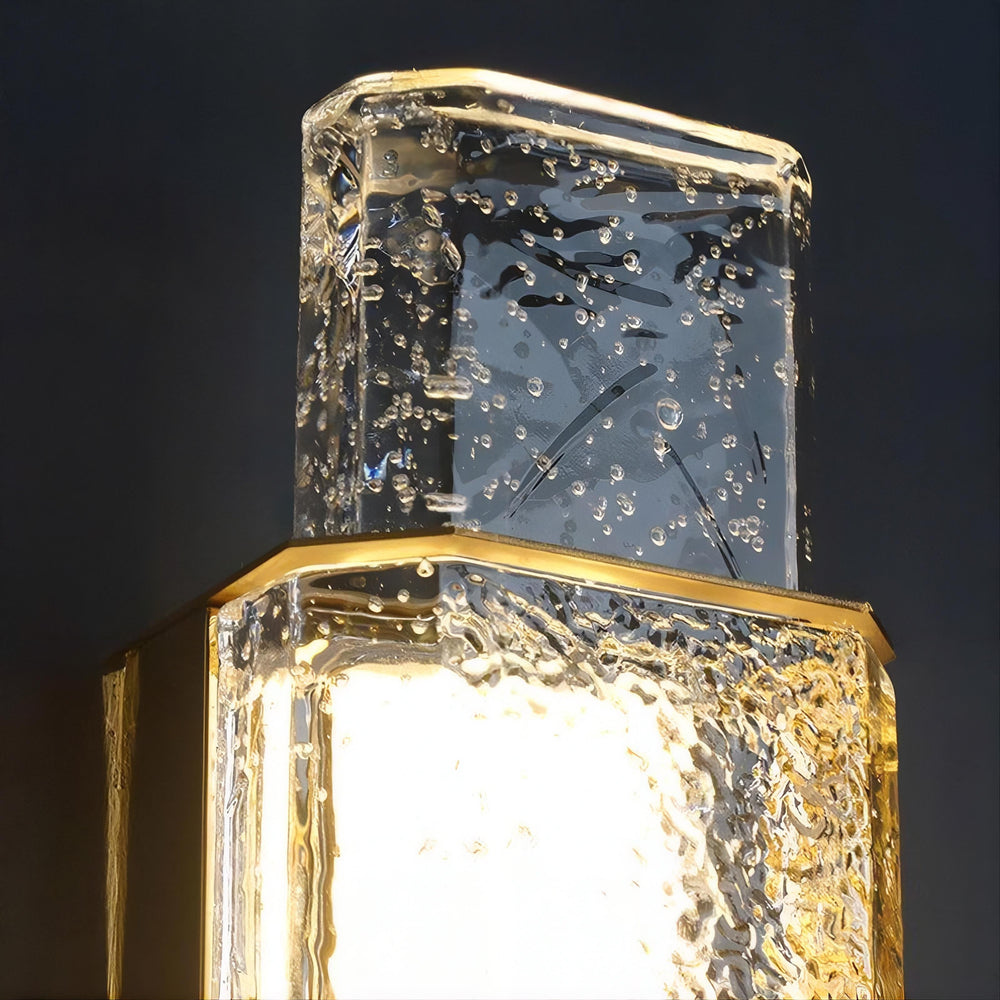 LAVA Wall Light