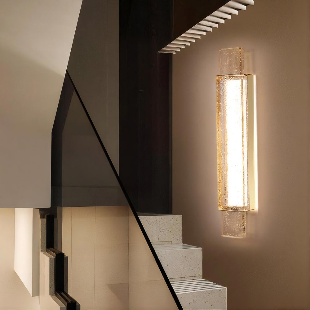 LAVA Wall Light