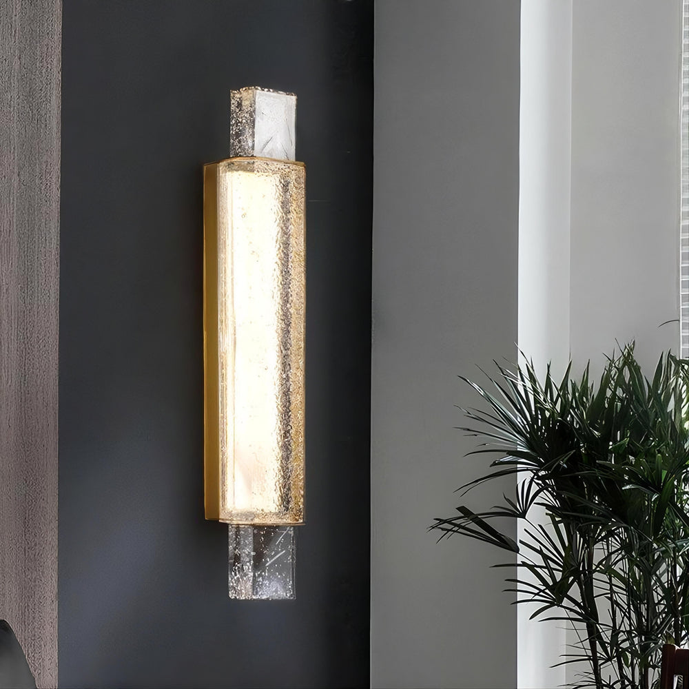 LAVA Wall Light