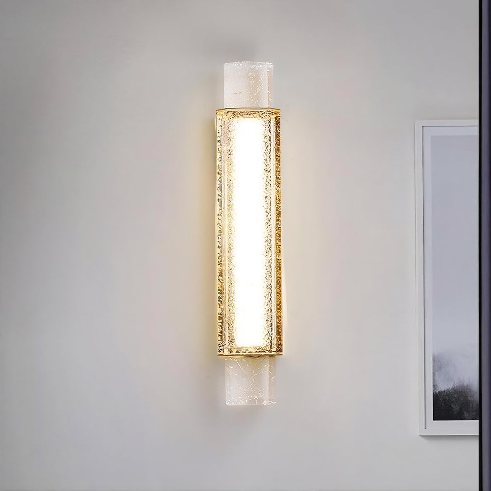 LAVA Wall Light