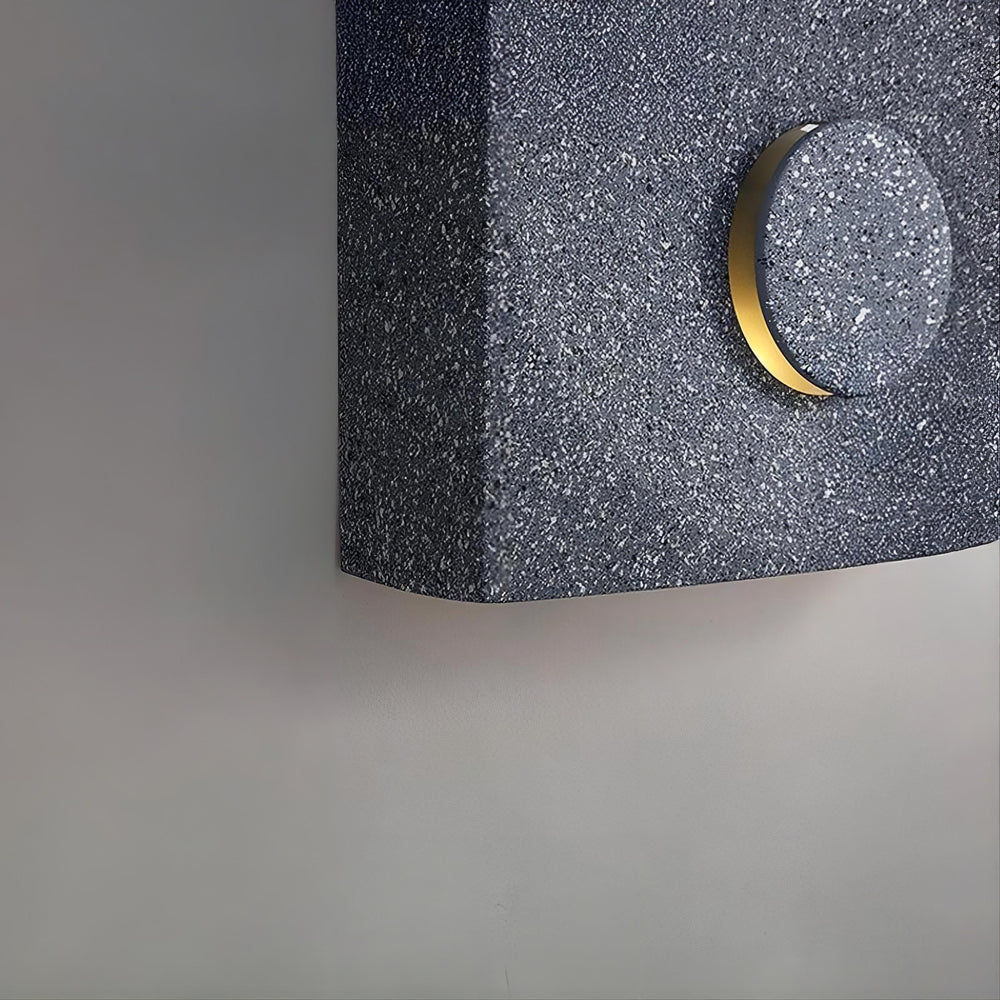 LEGEND Wall Light by Lampadom - scale reference
