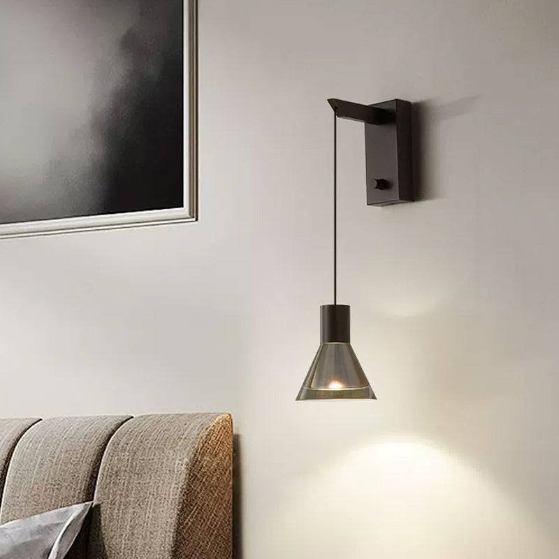 LEIF Wall Light by Lampadom - angle view