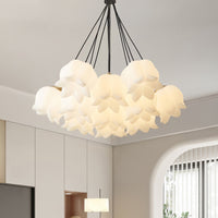 LILLIS Chandelier
