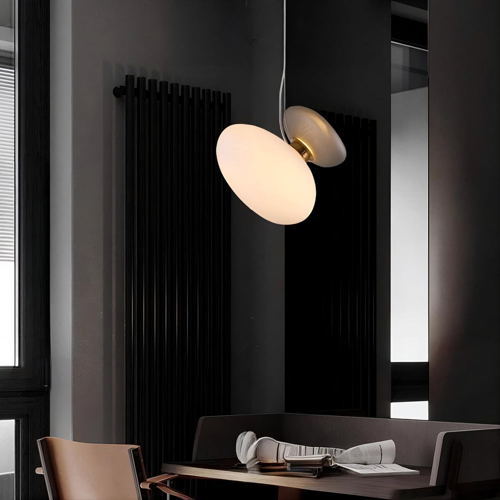 LINDIS Pendant by Lampadom - close-up