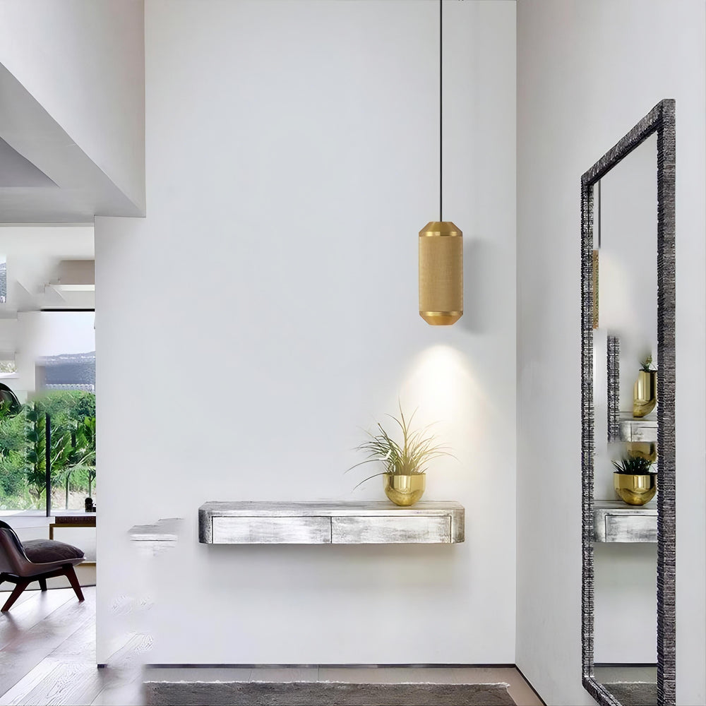 LIST Pendant by Lampadom - scale reference