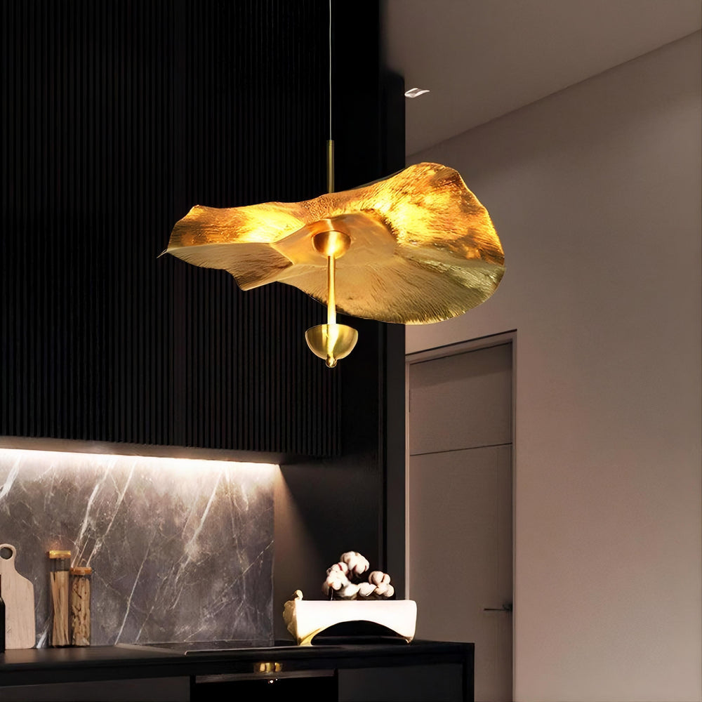 LUCILLA A Pendant