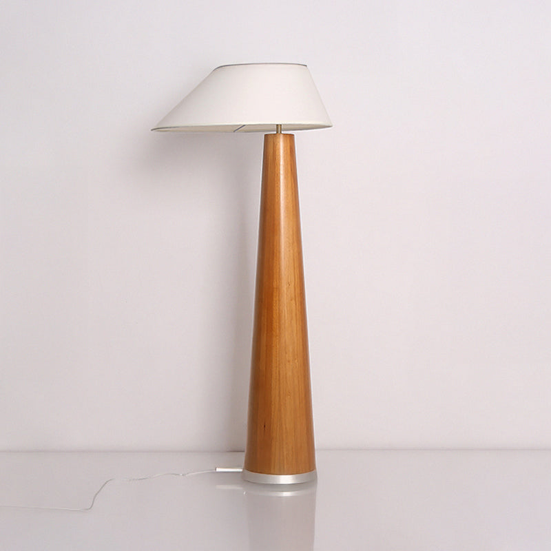 LUDVIN Floor Lamp