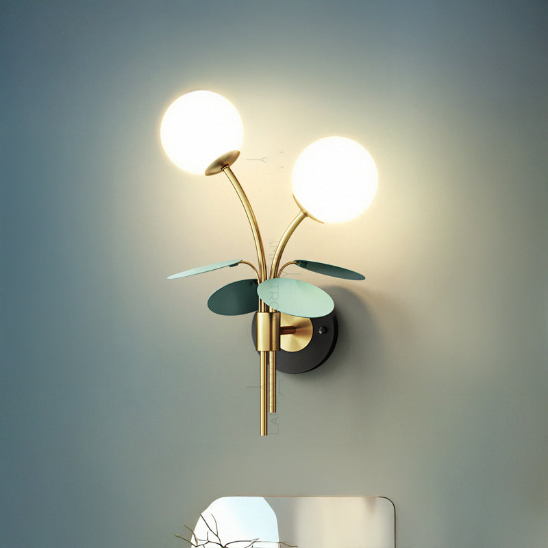 MATISSE B Wall Light by Lampadom - side view