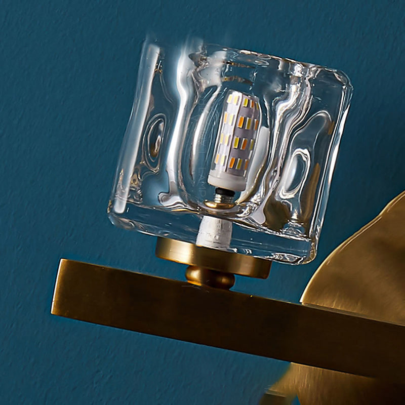 MAURA Wall Light