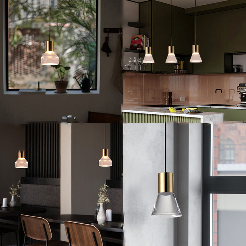 MEMORY Pendant by Lampadom - scale reference