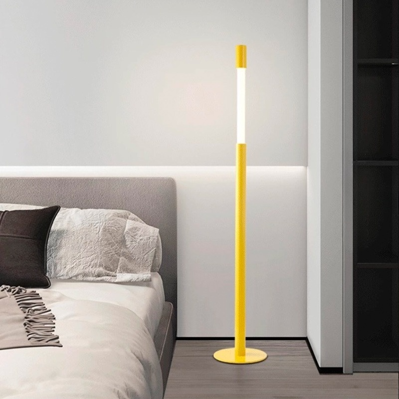 MILE Floor Lamp