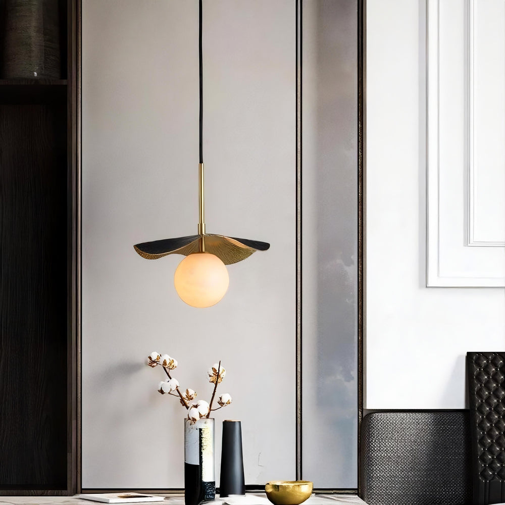OLEA Pendant by Lampadom - scale reference