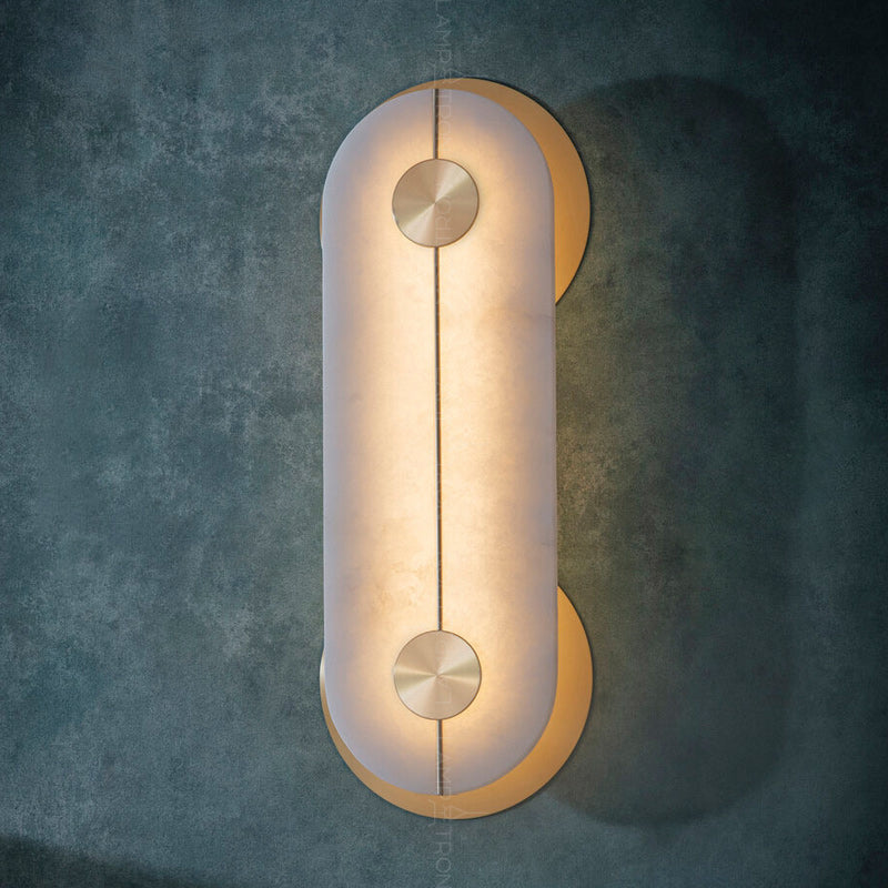 PHEBE C. Wall Light