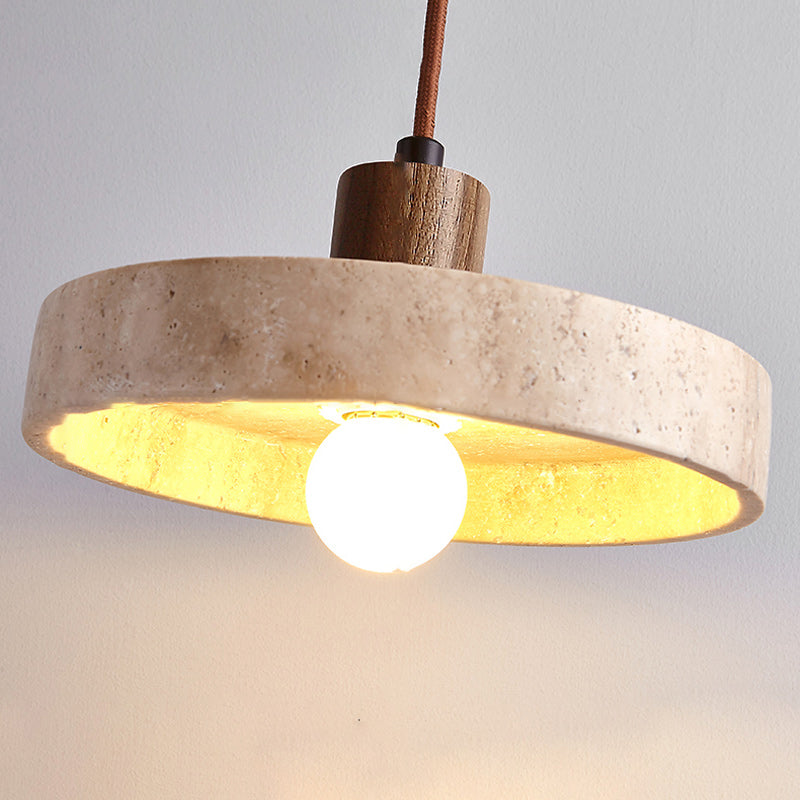 PORS Pendant by Lampadom - scale reference