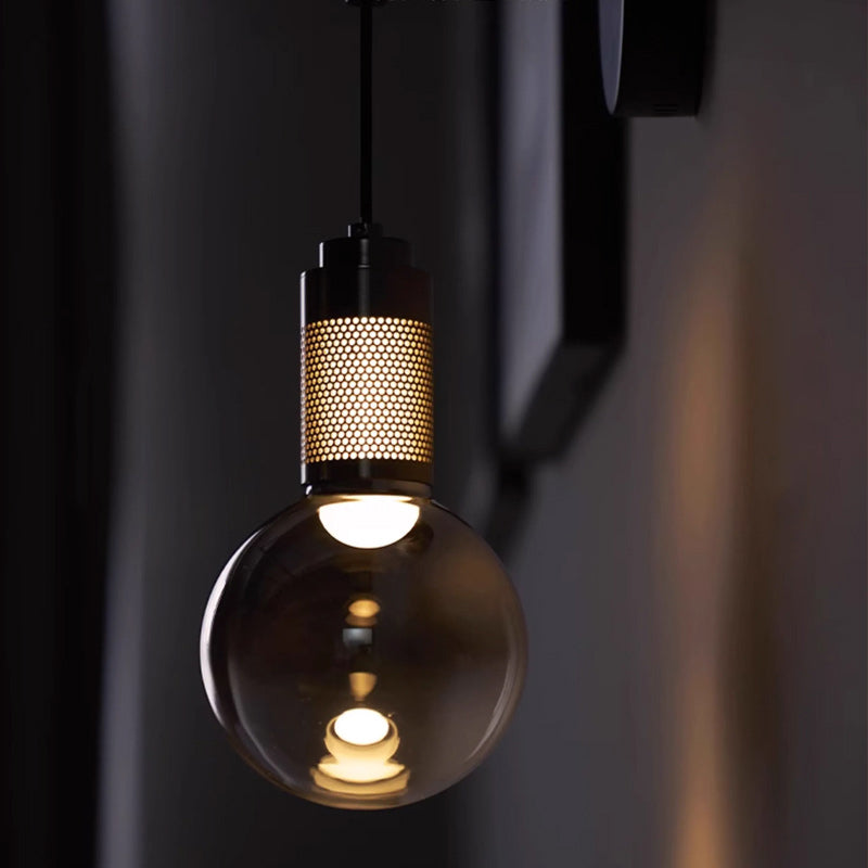 RAFFA Wall Light by Lampadom - scale reference