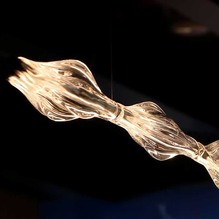 RAVN Linear Chandelier by Lampadom - detail view