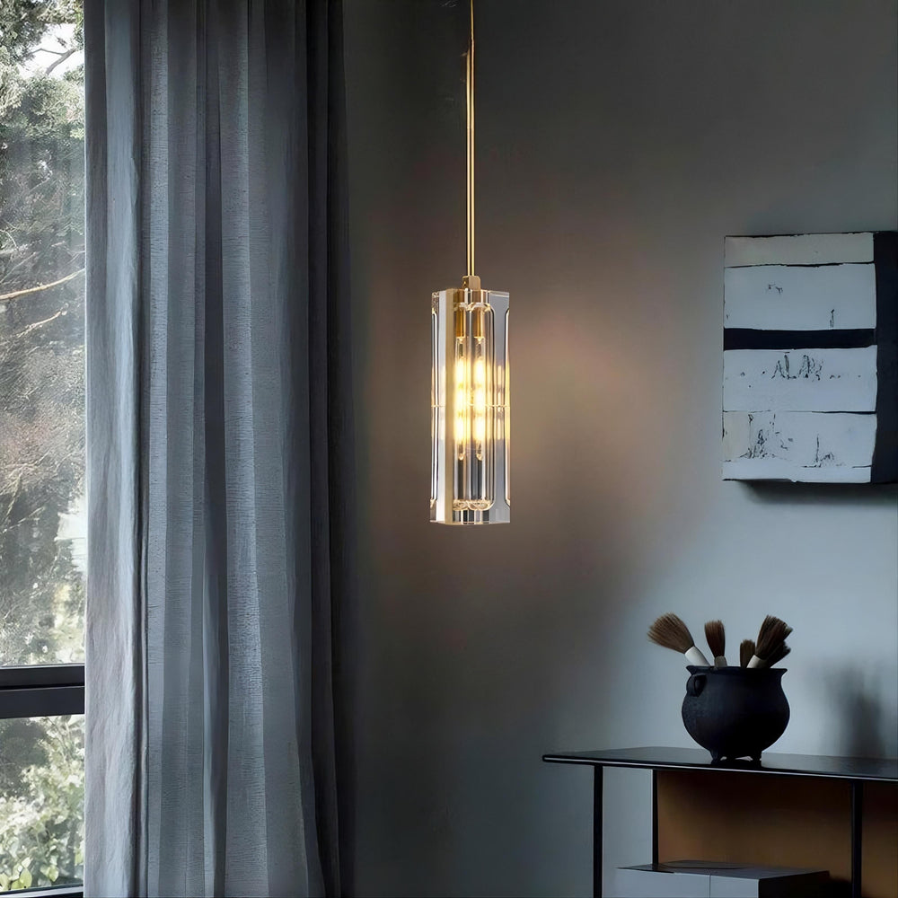 REACH Pendant by Lampadom - close-up