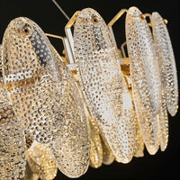 REEGNORA Linear Chandelier by Lampadom - detail view