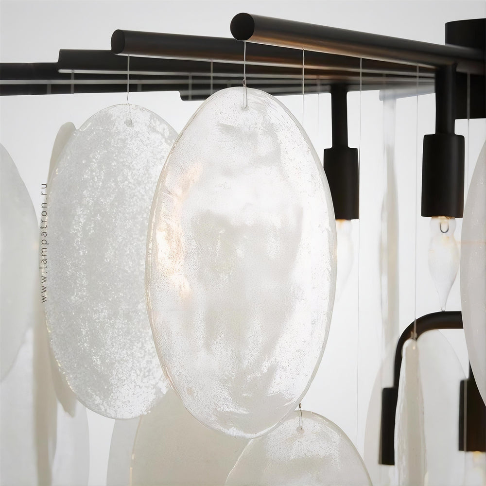 RITTA Chandelier by Lampadom - detail view