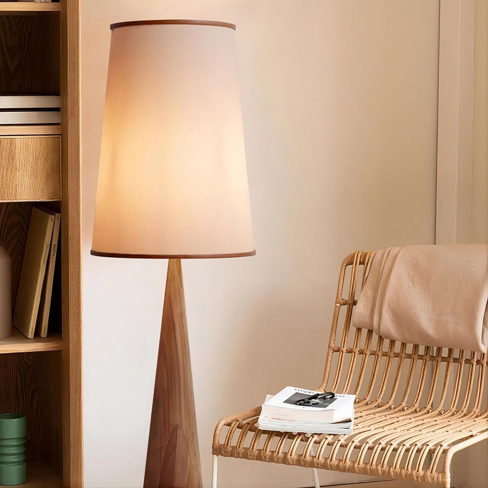 SARAS Floor Lamp by Lampadom - detail view