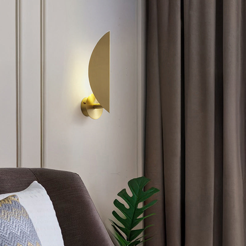 SEILA Wall Light by Lampadom - close-up