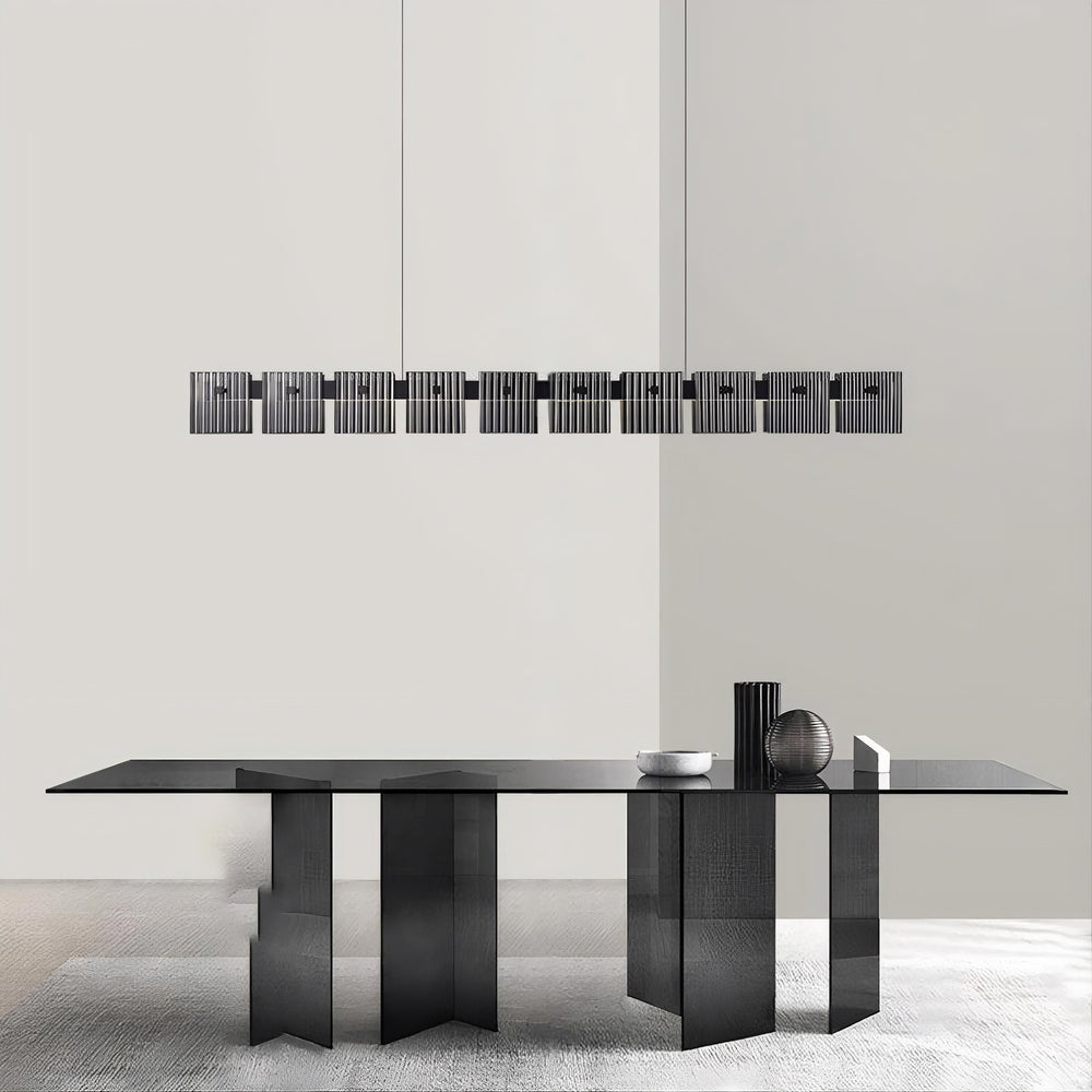 SEVERIN L Linear Chandelier