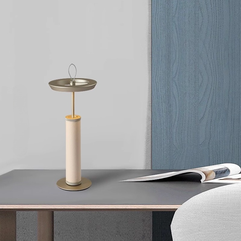 STIEG Table Lamp by Lampadom - detail view