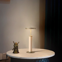 STIEG Table Lamp by Lampadom - close-up