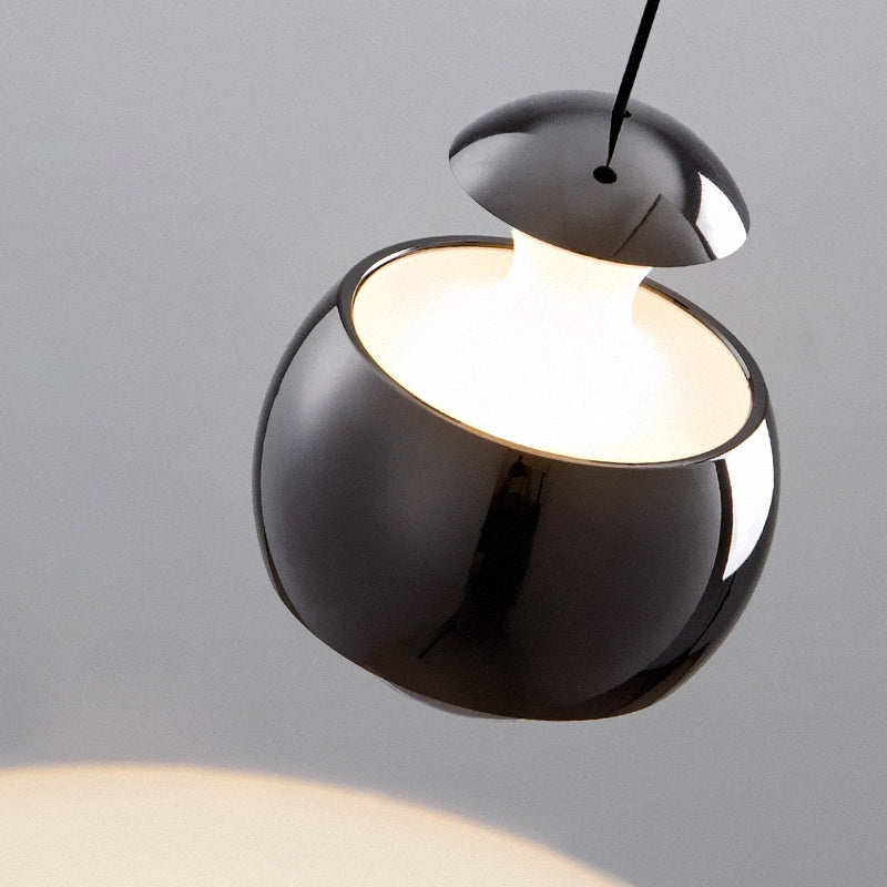 SYRUS EXTRA Pendant by Lampadom - close-up