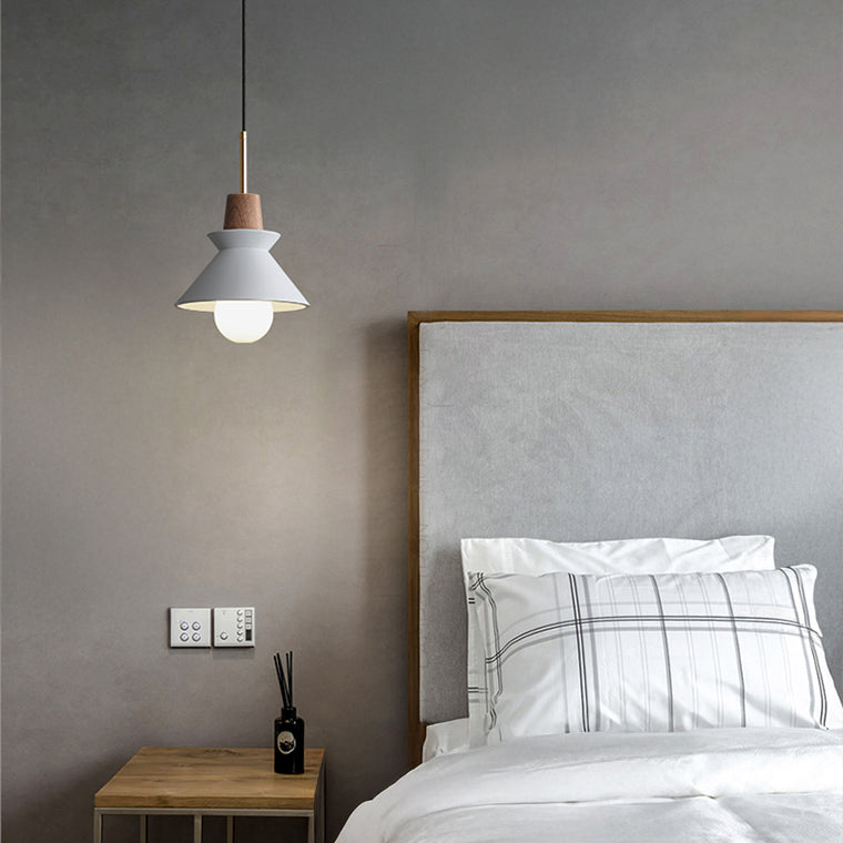 TAGA Pendant by Lampadom - side view