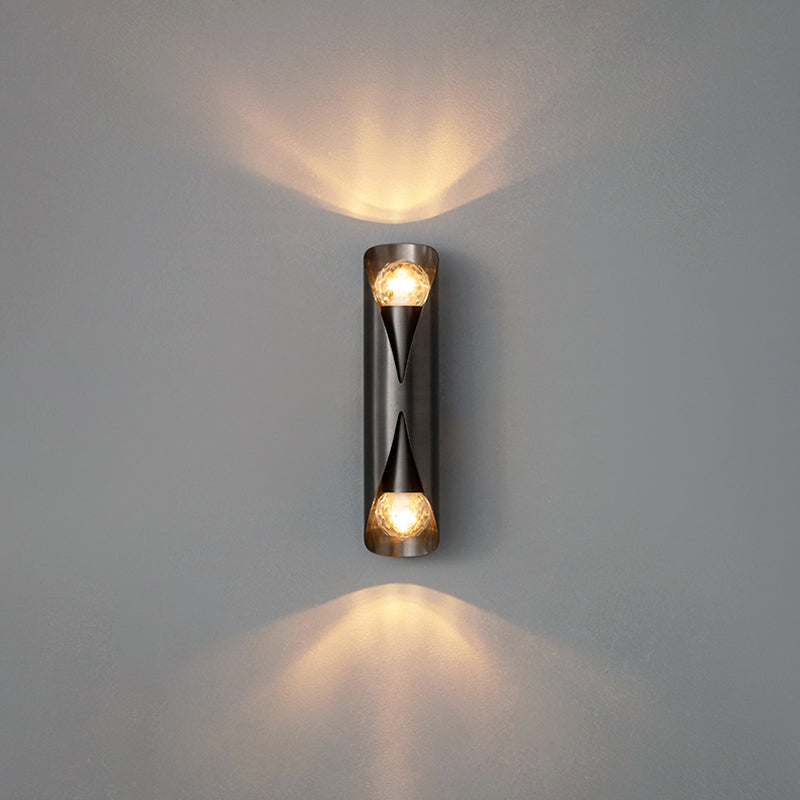 TUVE Wall Light by Lampadom - close-up
