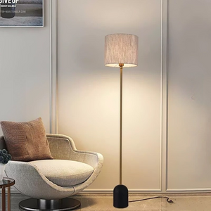 VALAND Floor Lamp by Lampadom