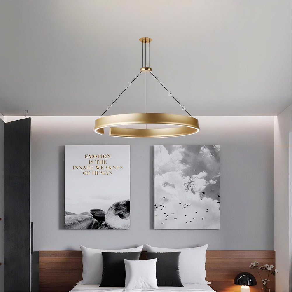 VEIKKO COMBO Ring Chandelier by Lampadom - top view