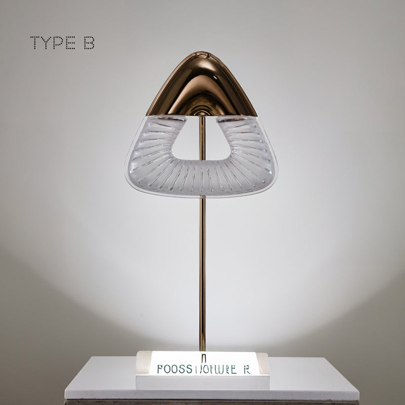 VENZEL Table Lamp by Lampadom - scale reference