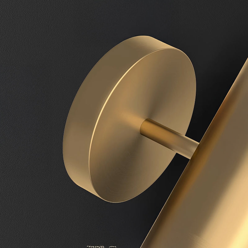 YANNIS Wall Light by Lampadom - close-up