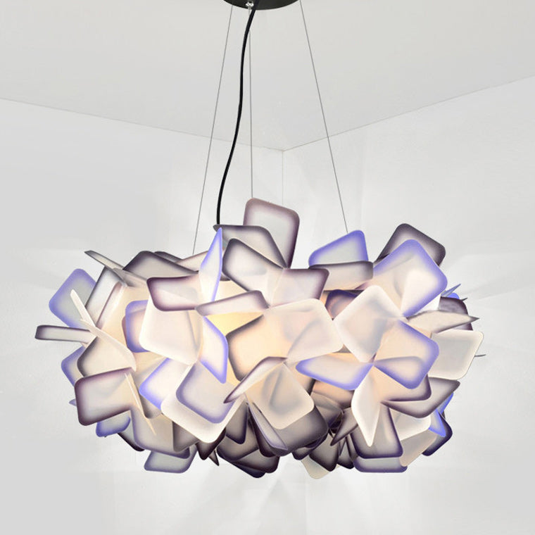 CLIZIA Pendant by Lampadom - scale reference