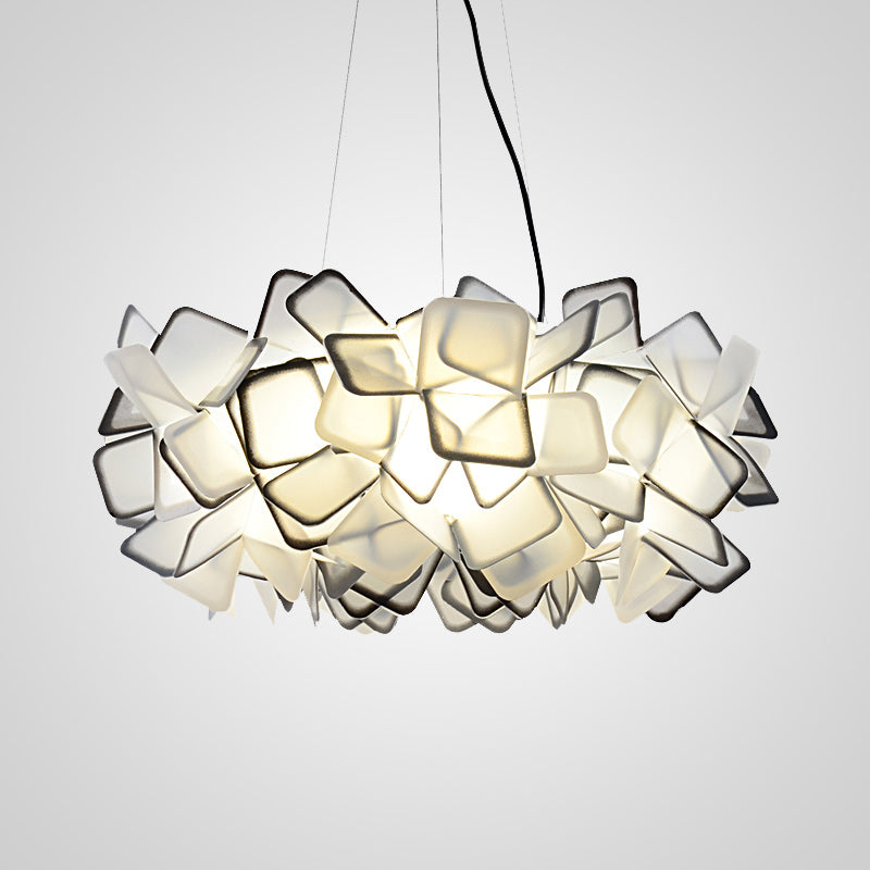 CLIZIA Pendant by Lampadom - close-up