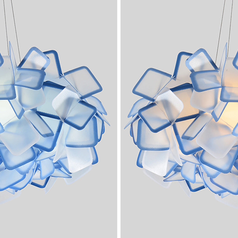 CLIZIA Pendant by Lampadom - side view