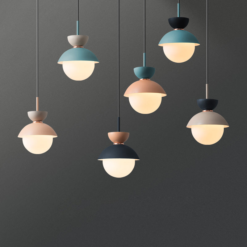 POMPON Pendant by Lampadom - side view