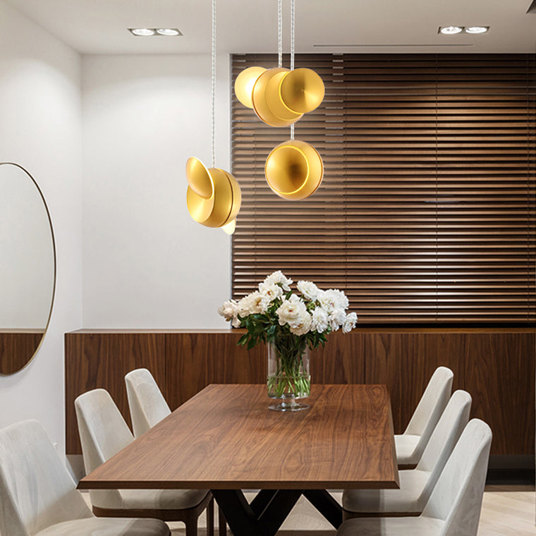 FISS Pendant by Lampadom - scale reference